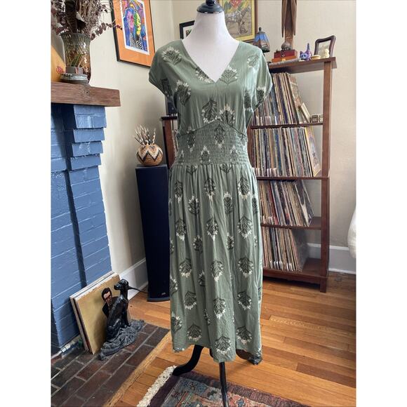 Old Navy XXL Green Floral Midi Dress Smocked 2X Plus Garden Party Boho India - Picture 2 of 16